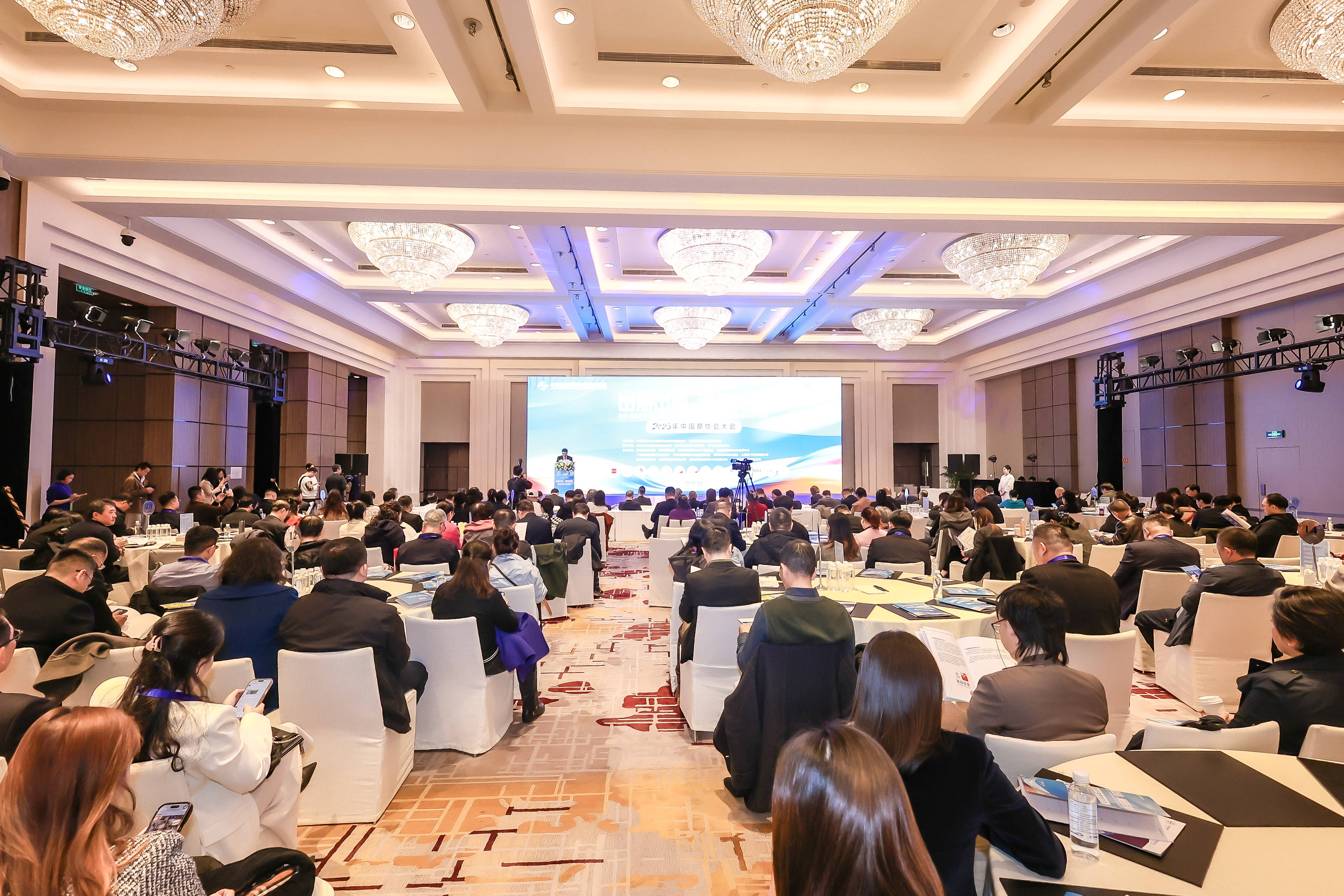 抢抓商协会市场机遇，海南赴京举办会奖旅游推介活动